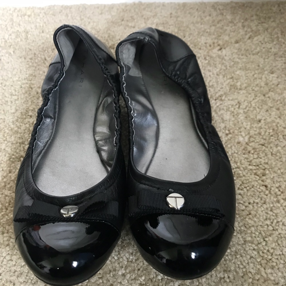 Tahari Ballerina Flats -